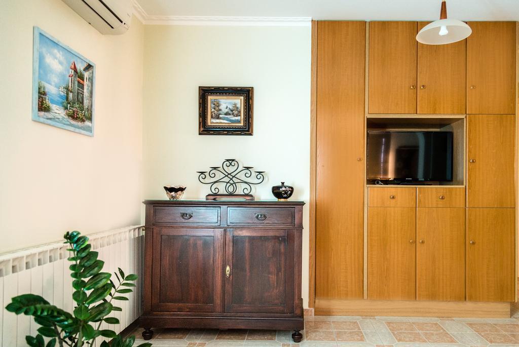 Khelmáta Aeolos Studios Kefalonia מראה חיצוני תמונה