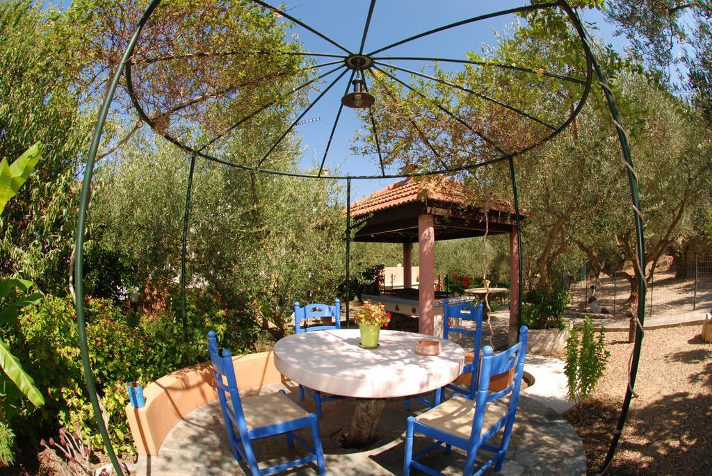 Khelmáta Aeolos Studios Kefalonia מראה חיצוני תמונה