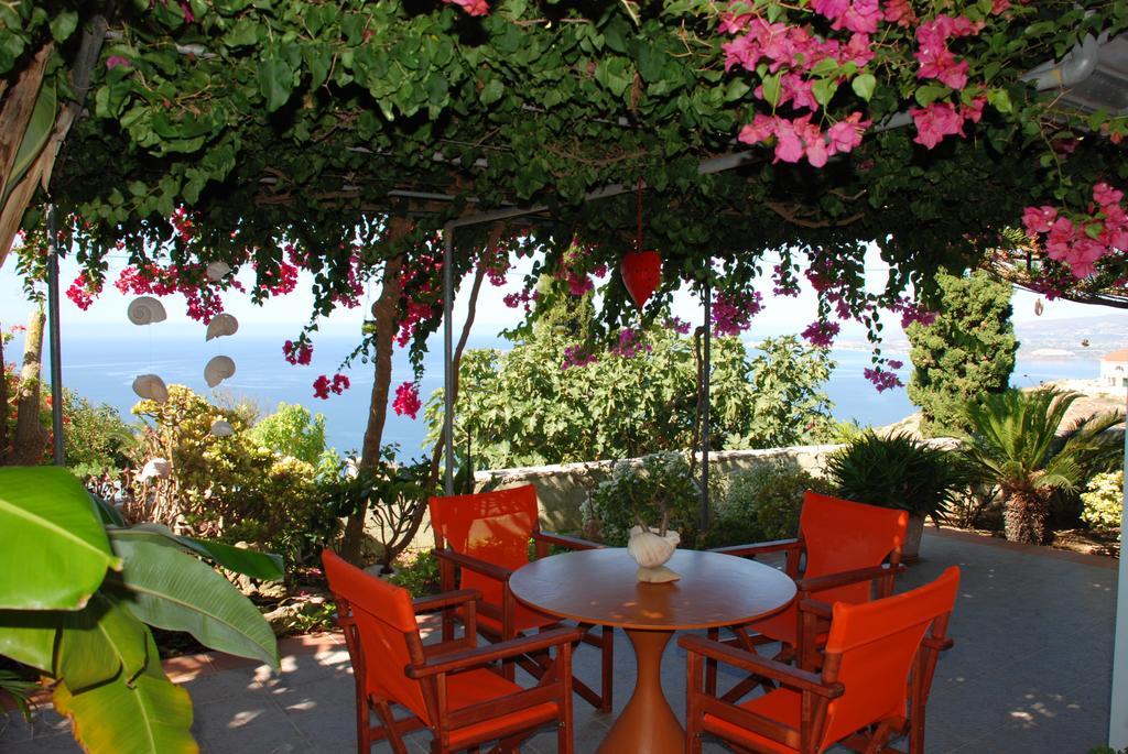 Khelmáta Aeolos Studios Kefalonia מראה חיצוני תמונה